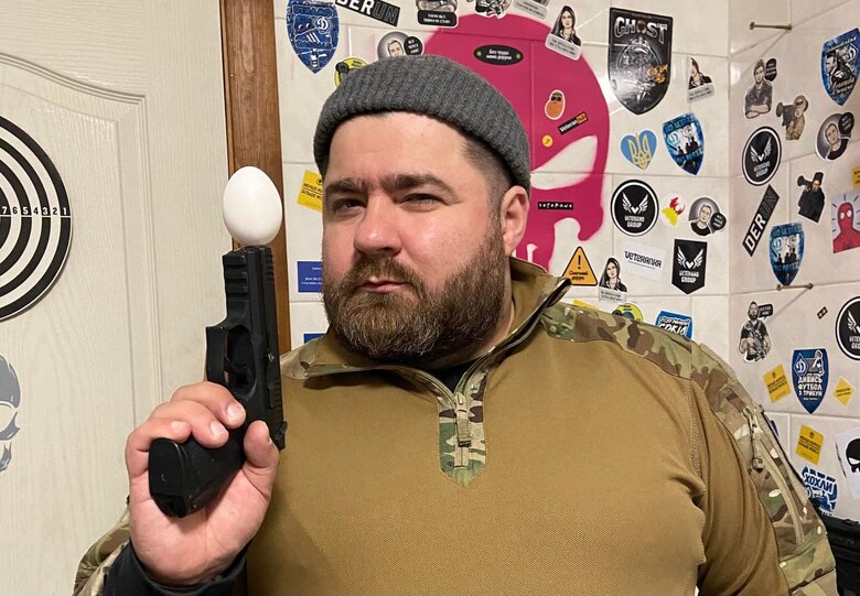 Військовий психолог Андрій Козінчук: Не можна говорити, що після перемоги у нас взводи ветеранів ходитимуть та штурмуватимуть ларьки з горілкою. Точно ні! 02