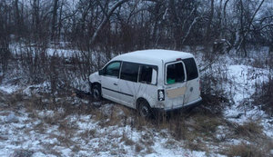 Police officer struck and killed by car while writing road accident report in Rivne region. PHOTOS