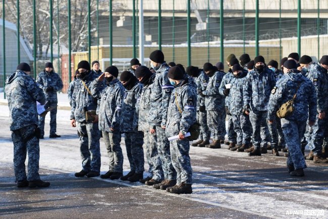 Повна бойова готовність: на кораблях і катерах ВМС ЗСУ відбуваються навчання 13 Повна бойова готовність: на кораблях і катерах ВМС ЗСУ відбуваються навчання 13