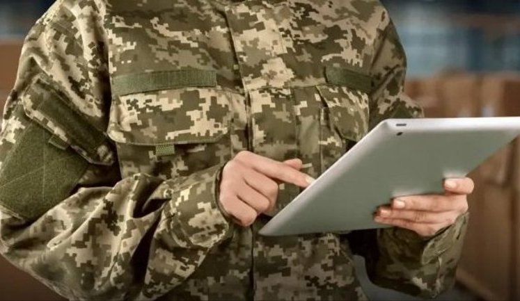 Побори, непрозорі закупівлі й тиск на військових: скандал з можливими зловживаннями у 58-й ОМПБр