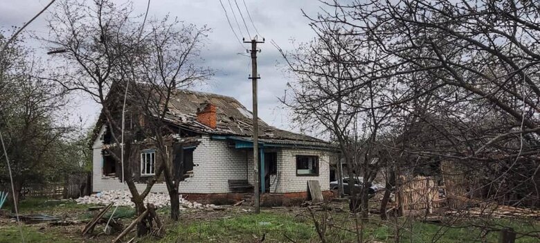 Во время фиксации последствий бомбардировки на Черниговщине трое полицейских получили травмы в результате повторной атаки 04