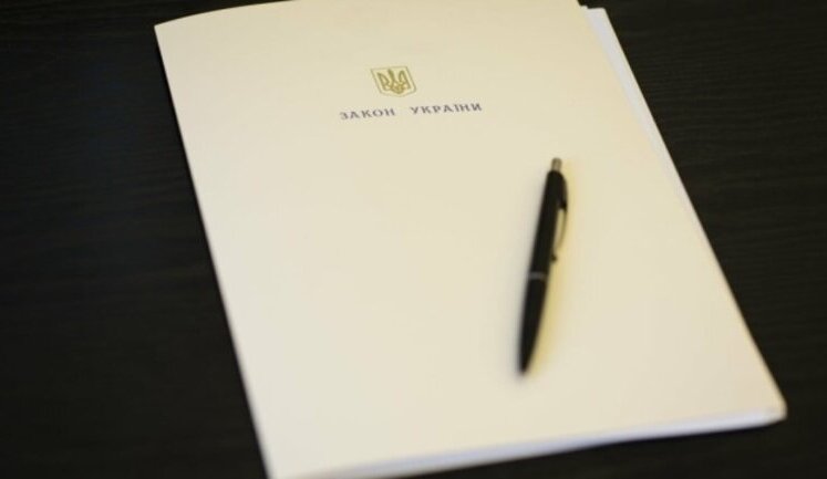 Стефанчука призвали снять с рассмотрения законопроект "О медиа" из-за антиукраинских норм