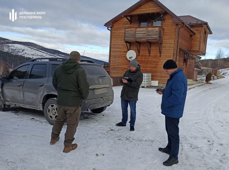 Директор лісгоспу, який збив дитину і залишив помирати на Прикарпатті, затриманий. Йому світить до 8 років увязнення, - ДБР 01