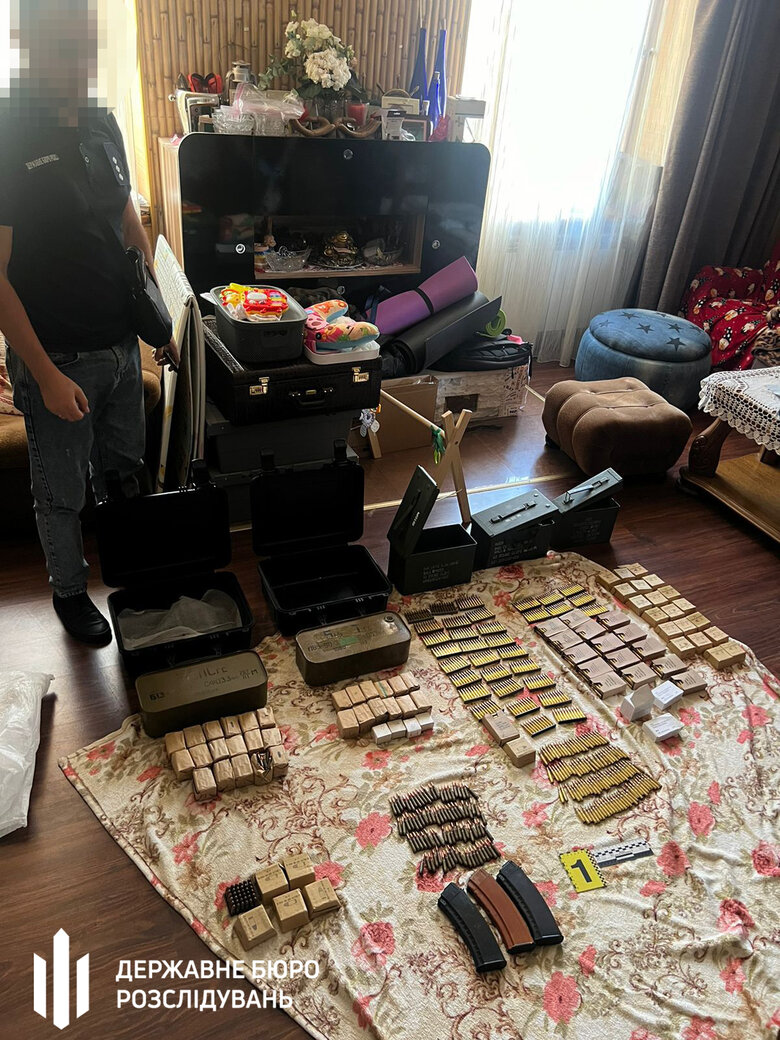 махінації з виплатами військовим