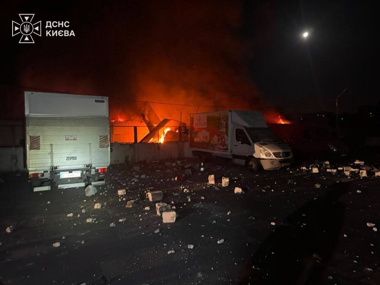 1 людина загинула та 2 постраждали внаслідок російської атаки на Київ.