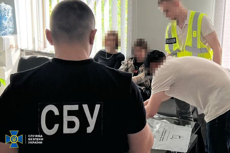 Ліквідовано 10 нових схем для виїзду ухилянтів за кордон, - СБУ 06