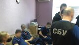 Вимагали гроші за "безкоштовні" операції для інвалідів: СБУ викрила корупційну схему в Запорізькій лікарні. ФОТОрепортаж