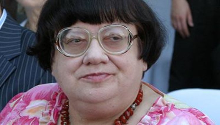 Валерия Новодворская: "Подайте заявку о вступлении в НАТО. Ну, и сопротивляйтесь, наконец!"