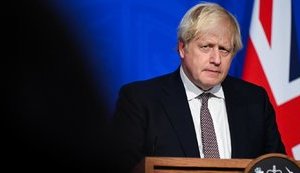 Джонсон: Обстріл дитсадка на Луганщині покликаний створити привід для вторгнення РФ