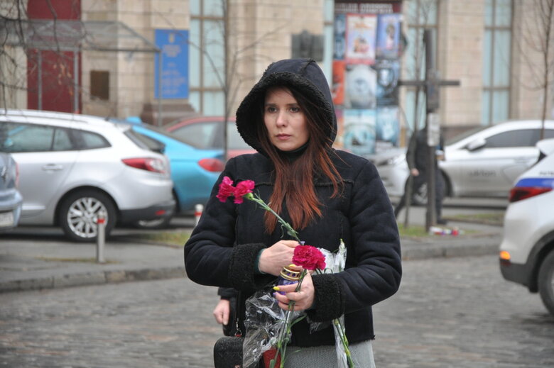 Пам’ять перших загиблих Героїв Небесної Сотні вшанували у Києві 45 Пам’ять перших загиблих Героїв Небесної Сотні вшанували у Києві 45