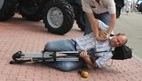 "Я не влияю на охрану. Иногда закон не совпадает с инструкцией", - пресс-секретарь Януковича об инцидентах с журналистами