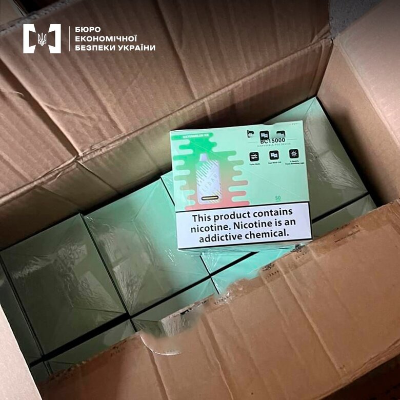 БЕБ вилучило велику партію незаконно ввезених електронних сигарет на Львівщині