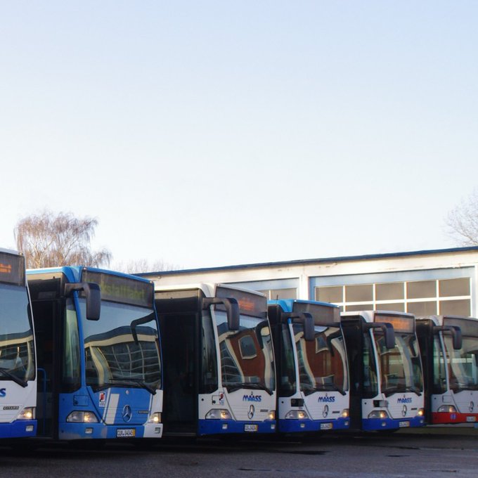 Євросоюз передасть Україні 120 автобусів 01