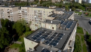ДТЭК подсоединил к сети крупнейшую в Украине солнечную электростанцию на крыше многоквартирного жилого дома