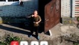 Беспилотники атаковали позицию оккупантов после того, как россиянин перепутал дроны и жестами попросил у БПЛА сигареты. ВИДЕО