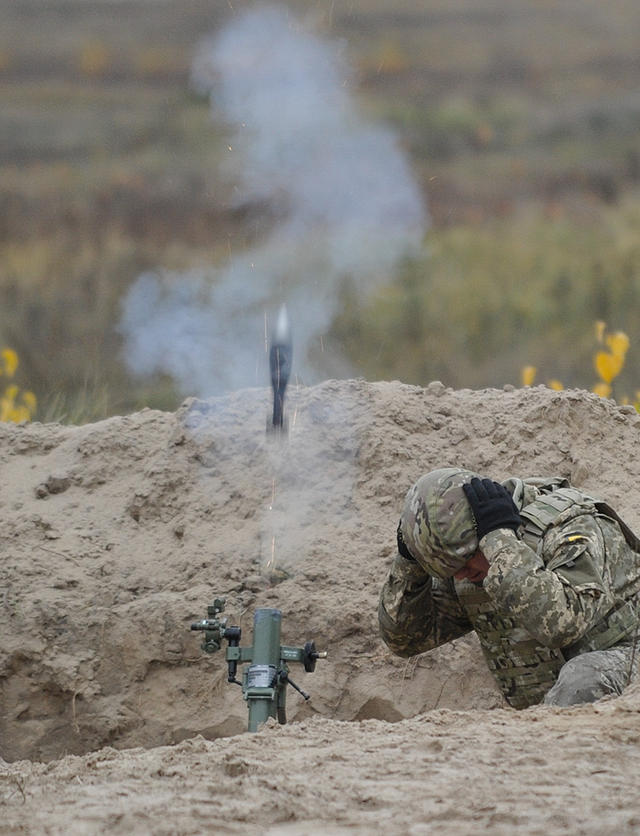 Відбулися успішні військові випробування українських боєприпасів, - Турчинов 03