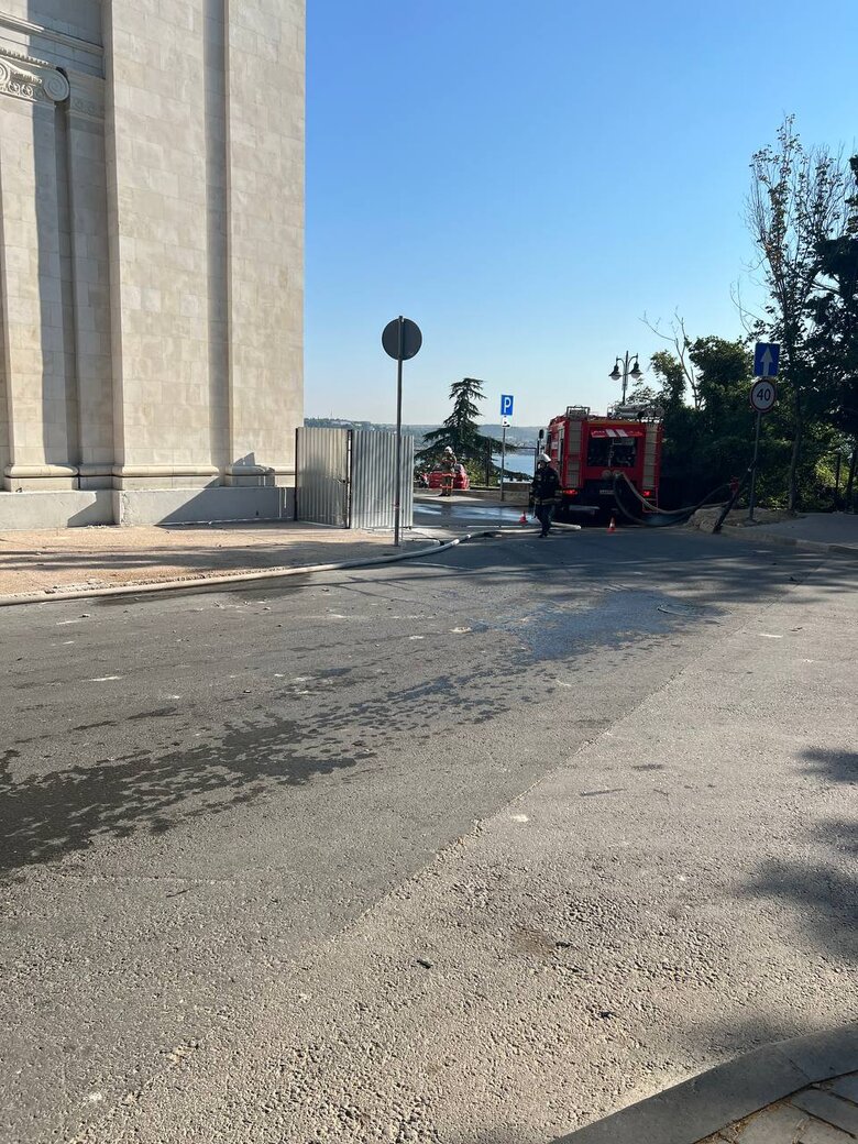 Occupying authorities of Sevastopol announced explosion at headquarters of Black Sea Fleet of Russian Federation 02