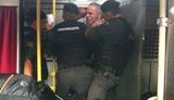 На суде над Pussy Riot Каспаров покусал полицейских. ФОТО