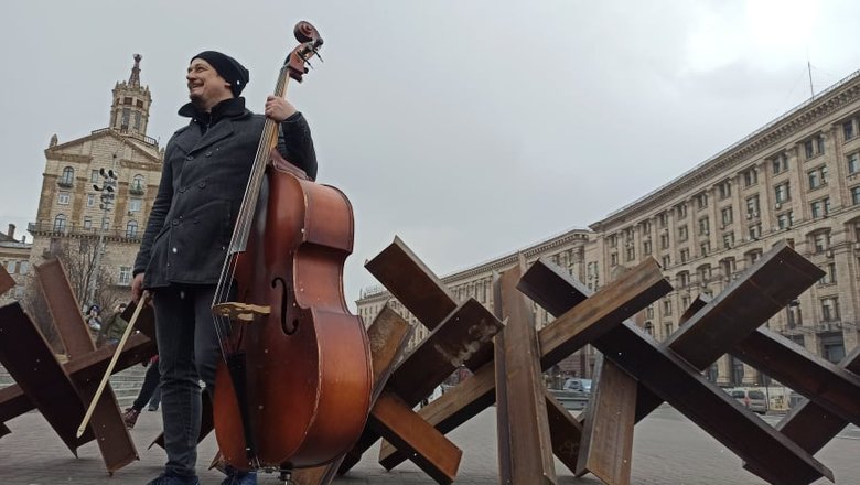 Концерт із закликом закрити небо над Україною відбувся на Майдані Незалежності в Києві 03