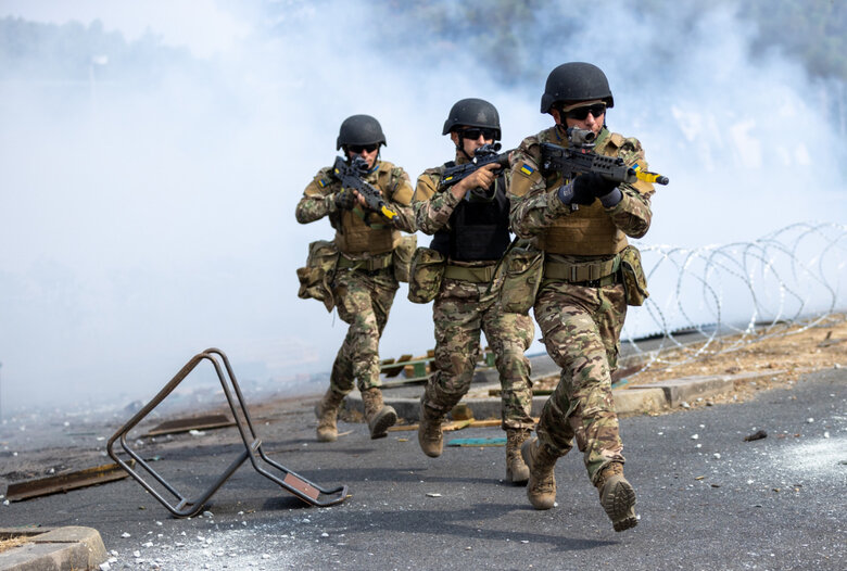 Since 2022, UK has trained 33,000 Ukrainian soldiers 01