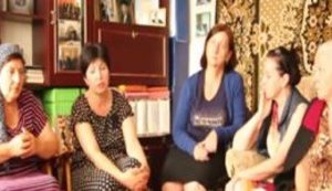 "Міліція дуже постаралася, щоб відкрити на нас справи. Приписали, що ми роздавали листівки та обзивали їх убивцями", - матері дітей Беслана. ВIДЕО