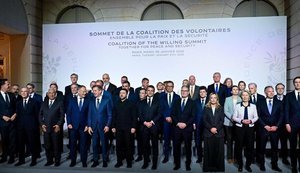 Witkoff calls Macron an "incredible person" and says talks will continue