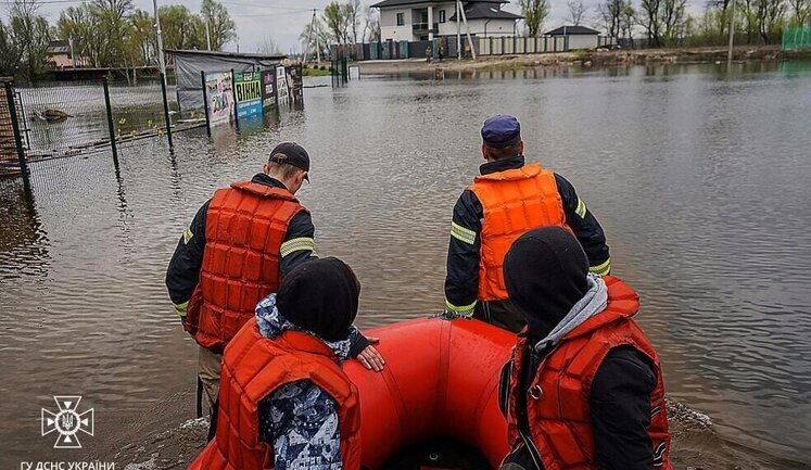 In Volyn, Rivne, and Cherkasy regions, large-scale flooding occurred