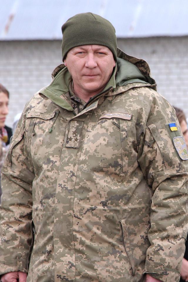 Воїнів-артилеристів, які повернулися із зони АТО, урочисто зустріли на Київщині 06