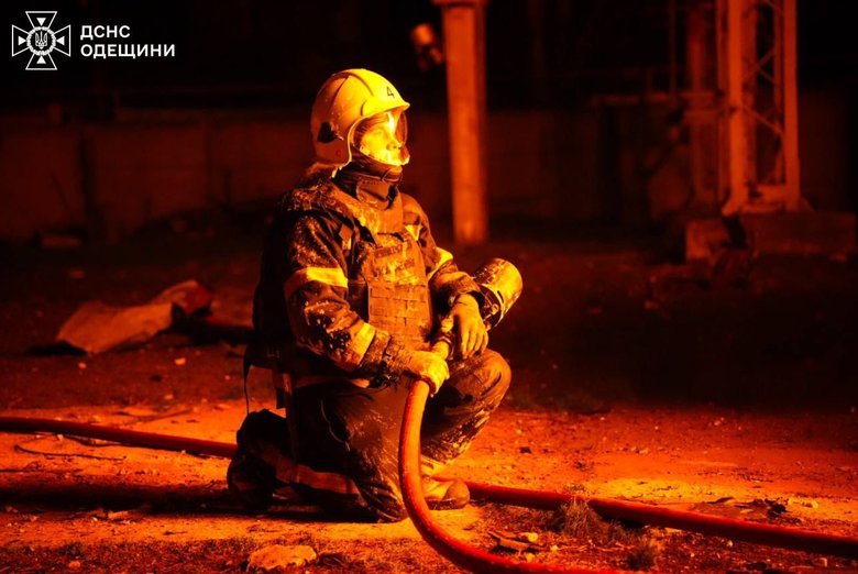 Масований обстріл Одеси: збитки складів і енергетики