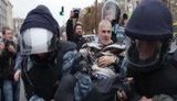 Как милицейский спецназ "воевал" на Крещатике со сторонниками Тимошенко. ВИДЕО из эпицентра