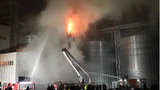 Рятувальники ліквідували масштабну пожежу на маслозаводі "Майола" на Львівщині, - ДСНС. ВIДЕО