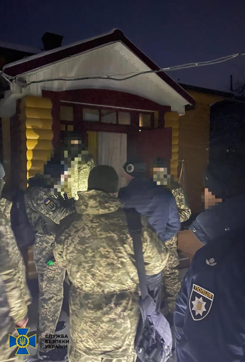 СБУ проводить безпекові заходи на території культових споруд УПЦ МП у Рівненській області 03 СБУ проводить безпекові заходи на території культових споруд УПЦ МП у Рівненській області 03