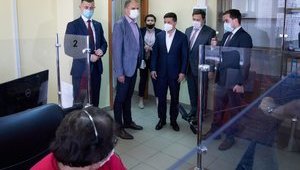Зеленський просить прискорити реконструкцію центру екстреної медичної допомоги в Чернігові