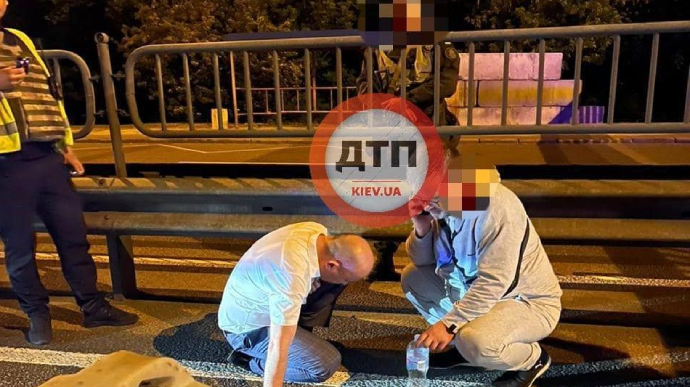 Судья Тандыр в нетрезвом состоянии насмерть сбил нацгвардейца на блокпосту в Киеве, - СМИ 01
