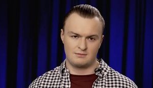 Адвокаты сына Гладковского добились передачи дела из антикоррупционного в обычный суд