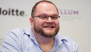 Кабмин подчинил Госкомтелерадио министерству Бородянского