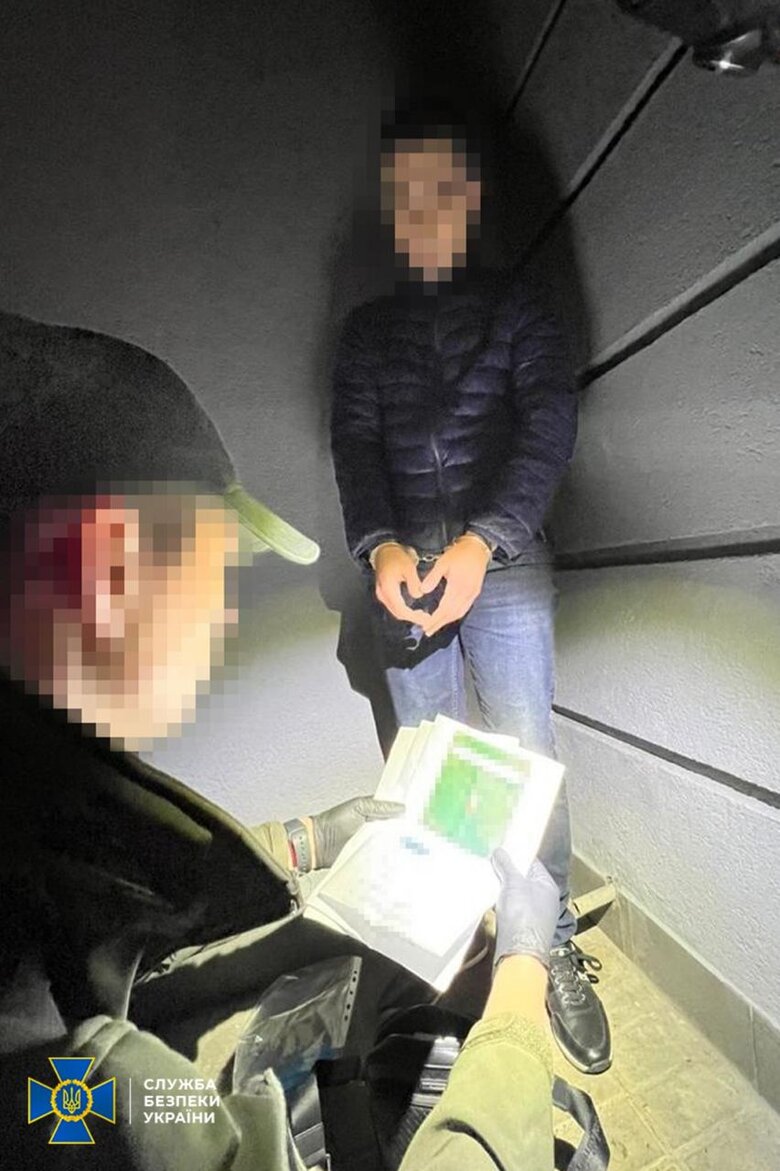 Traitorous lawyer who collected data on HIMARS and maps of minefields near Kyiv for Russian Federation was detained - SSU 02