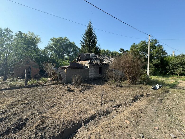 Наслідки обстрілів Донеччини