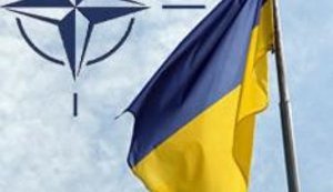 Путин: Украину и Грузию "за шиворот" тянут в НАТО