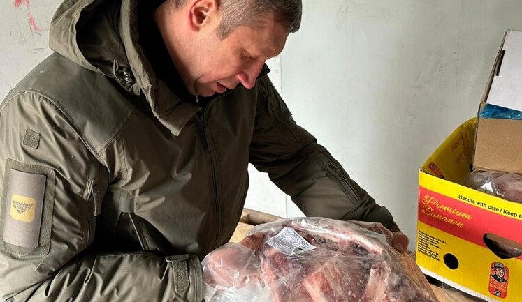 Міноборони після скарг на харчування перевірило склади з продуктами. Виявили порушення. ФОТО