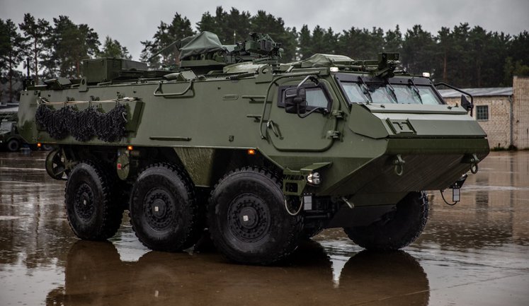 Латвия передала Украине очередную партию БТР "Patria". ФОТОрепортаж