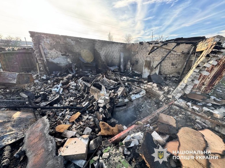 Наслідки обстрілів на Херсонщині: цивільні постраждали