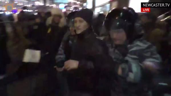 арест протест манежная