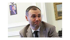 Суд скасував арешт майна і вкладів екс-міністра фінансів Колобова