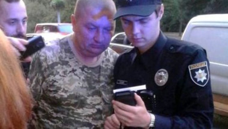 Gen. Petrushenko and Col. Horlo detained drunk in Odesa, dismissed from armed forces, - Poltorak