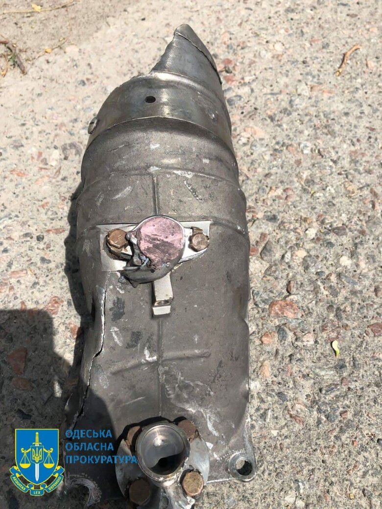 Рашисты обстреляли курортный поселок в Одесской области, погибших и раненых нет, повреждены дома, - прокуратура 06