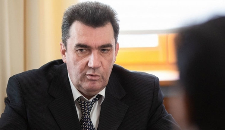 Данілов: Нам треба позбутися кирилиці і перейти на латиницю