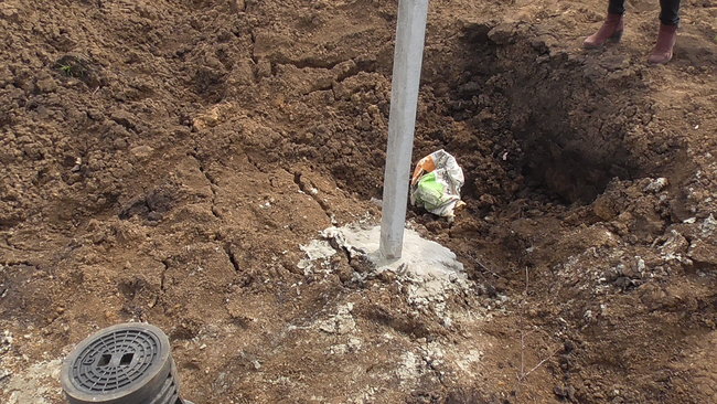 Розрив дротів, просідання ґрунту, відсутність ізоляції: новий газопровід Авдіївка - Очеретине побудований із порушеннями, - Донецькоблгаз 05