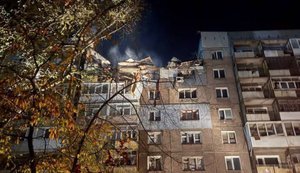 На Луганщині стався вибух газу в багатоповерхівці: двоє людей загинули; це вже другий подібний випадок за останній час. ФОТО