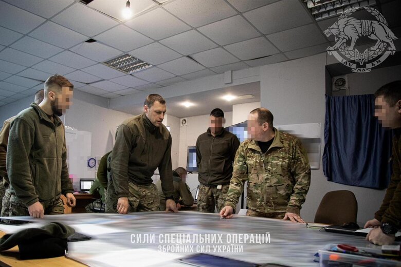 Все подразделения ССО, которые вовлечены в оборону Бахмута, четко выполняют поставленные задачи, - командующий ССО Хоренко 01